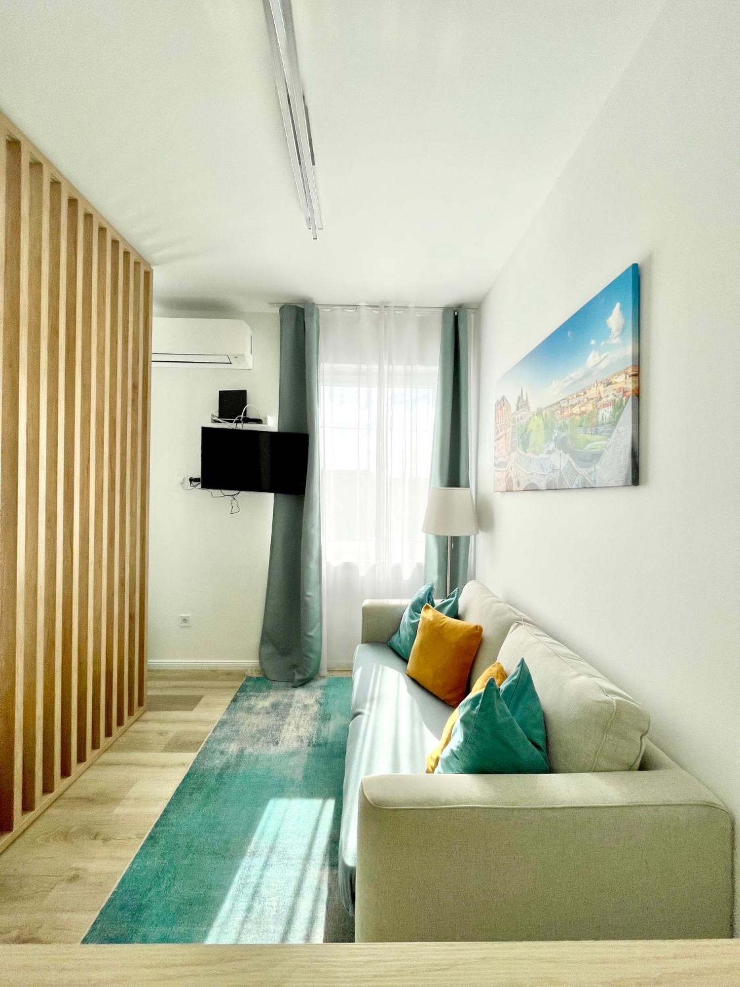 Margaret Apartment Next To The Lukacs Spa With Panorama Danube Boedapest Buitenkant foto