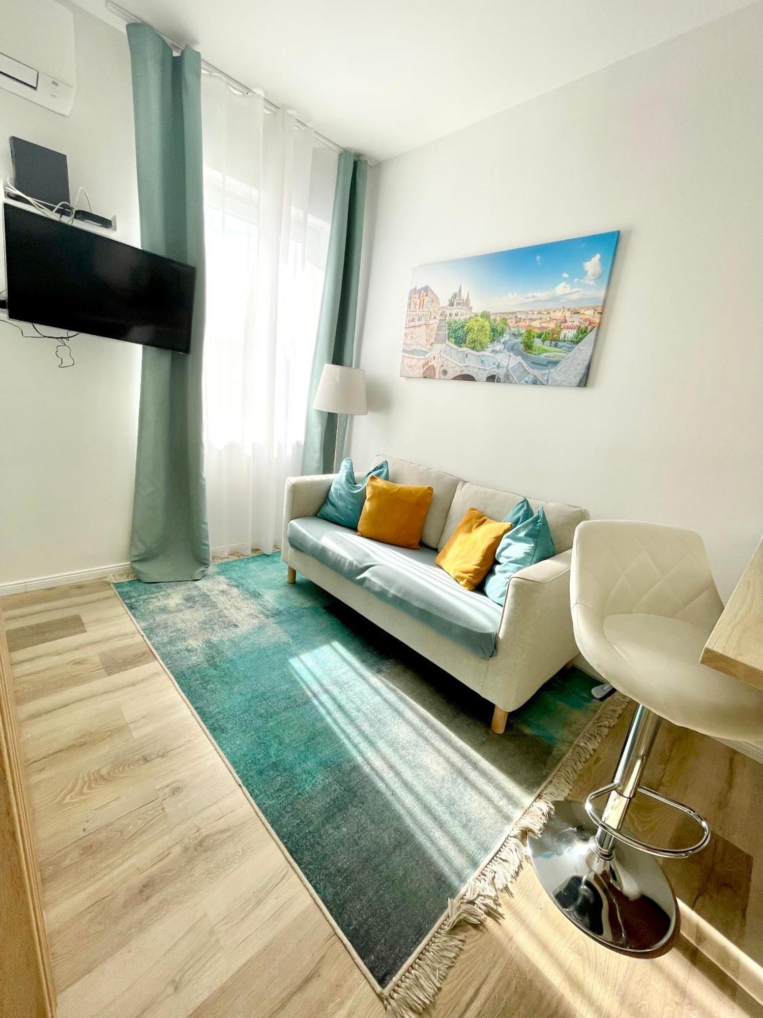 Margaret Apartment Next To The Lukacs Spa With Panorama Danube Boedapest Buitenkant foto